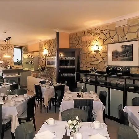 多莫斯马里阿贝尼西尔酒店 酒店 4*