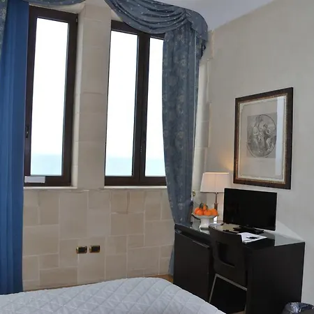 Domus Mariae Benessere Готель Syracuse